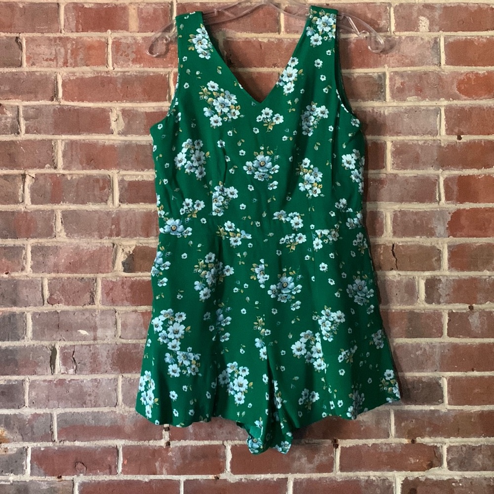 LOFT Floral Green Pocketed Spring Romper jumpsuit Dress 6P